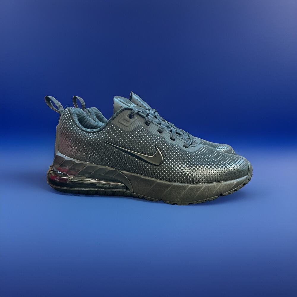 Size 5 Youth NIKE AIR MAX PHOENIX HF7052 003